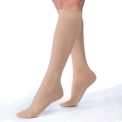 Jobst Relief 15-20 Knee-Hi Black Medium C/T (Jobst Relief 15-20 Knee Highs) - Img 1