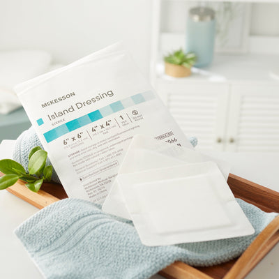 McKesson Adhesive Dressing, 6 x 6 Inch, 1 Box of 25 (General Wound Care) - Img 6