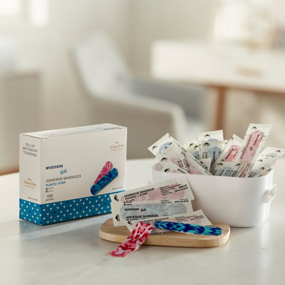 McKesson Kids™ Kid Design (Blue / Pink Camo) Adhesive Strip, 3/4 x 3 Inch, 1 Box of 100 (General Wound Care) - Img 5